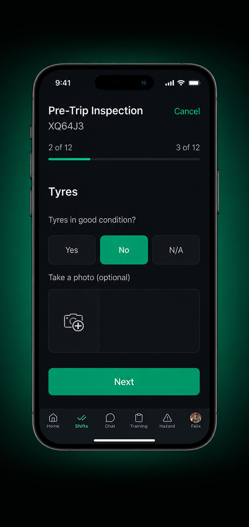 Drive360 app: walk-around checklist with pass, fail and N/A answers