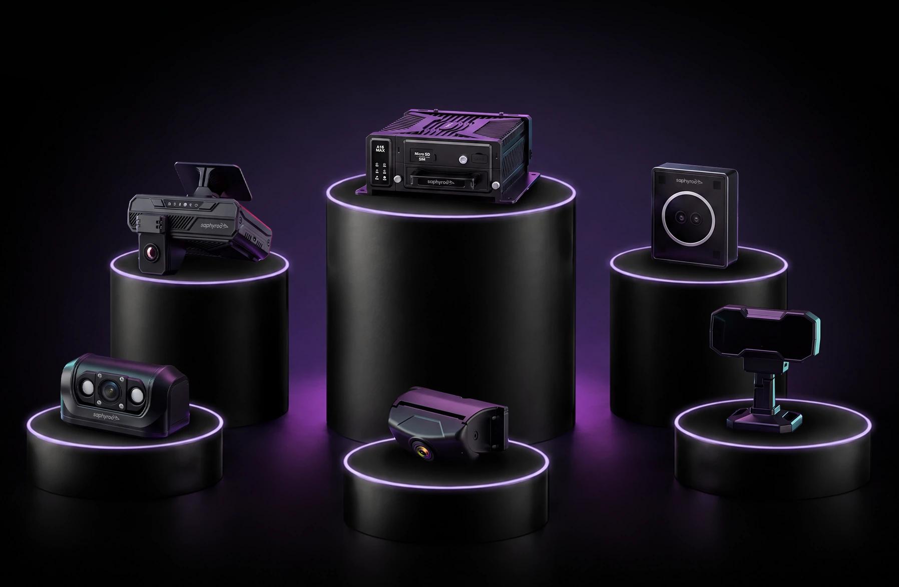 Saphyroo and third-party cameras, MDVR and trackers on lit podiums